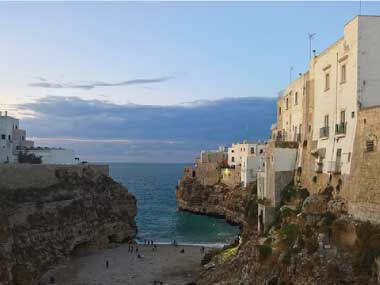 Polignano---Puglia-380x285